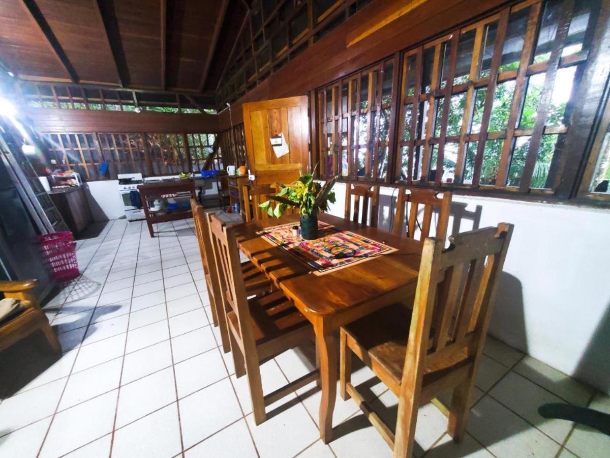 Pirate Drake Beach Hostel & Tour Company Drakes Bay المظهر الخارجي الصورة